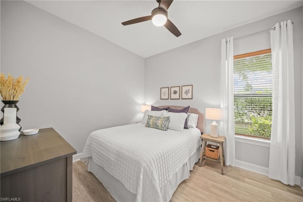 8879 Vaccaro CT-25