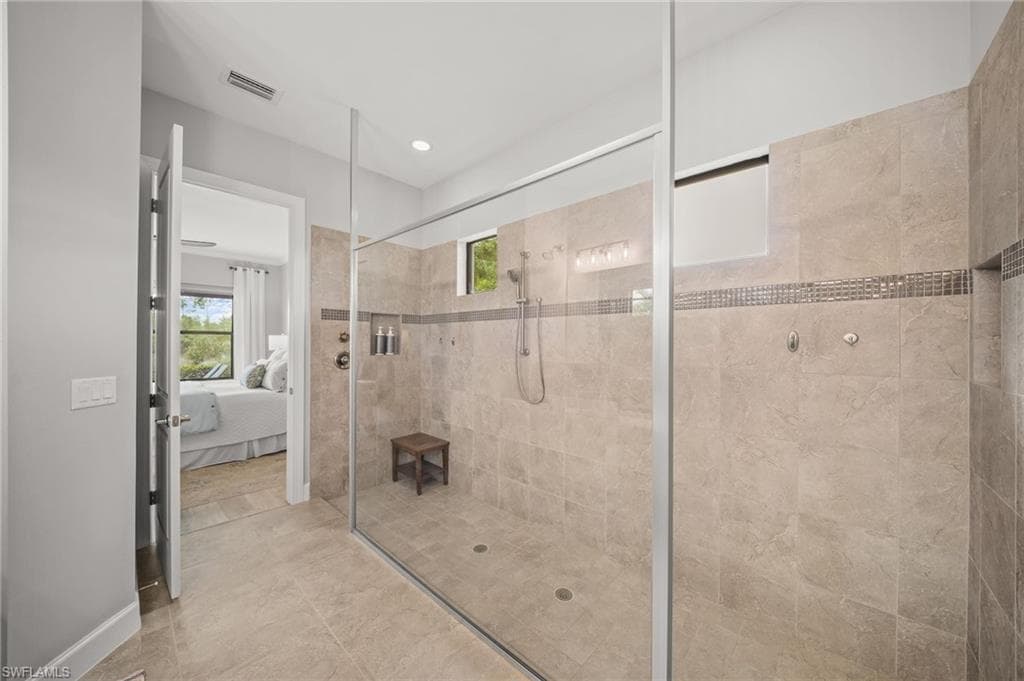 8879 Vaccaro CT-21