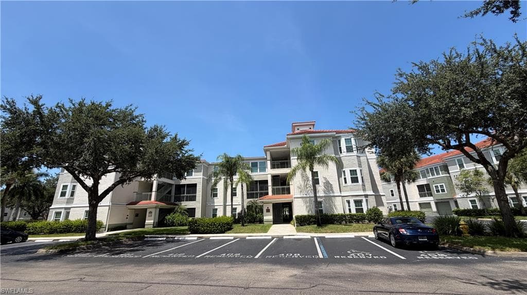 23500 Walden Center DR 210-19
