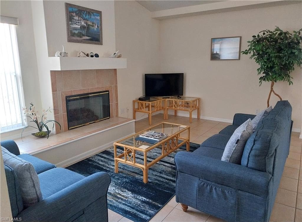 449 Dundee CT-12