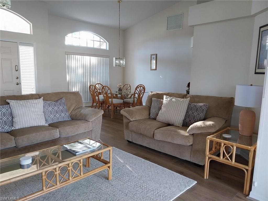 449 Dundee CT-3