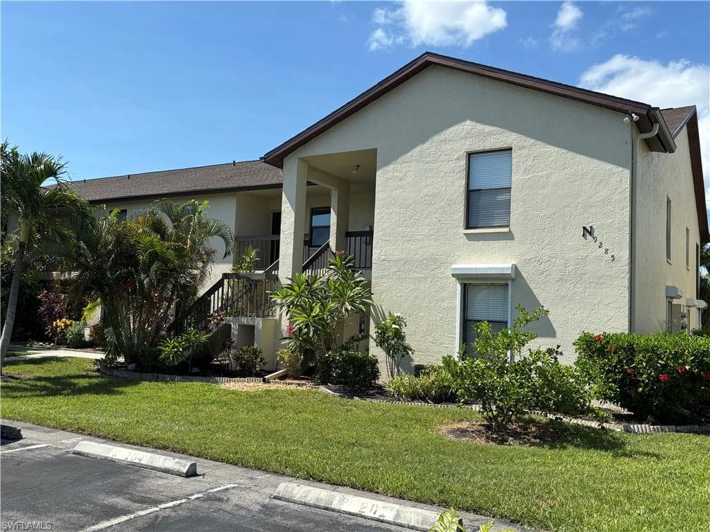 9285 Lake Park DR 101-1