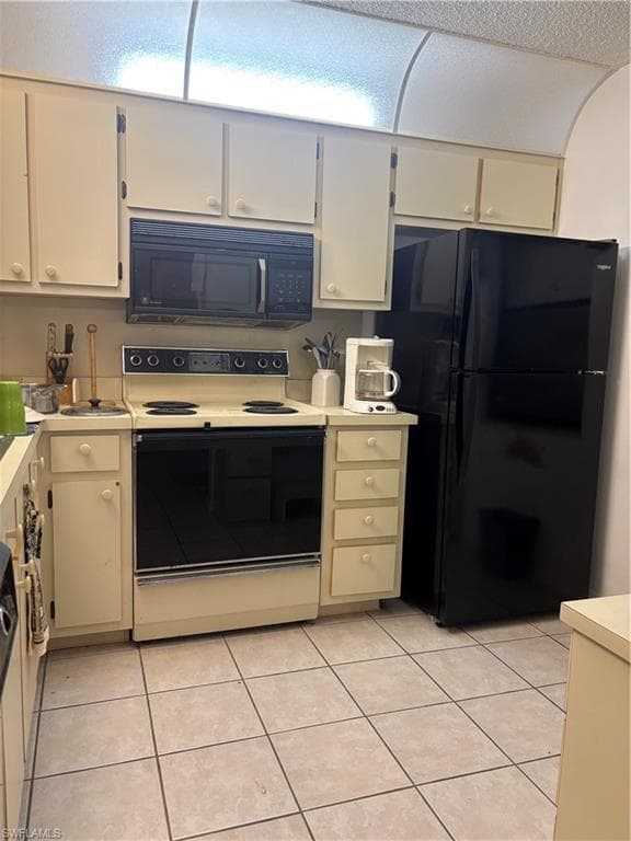 9285 Lake Park DR 101-5