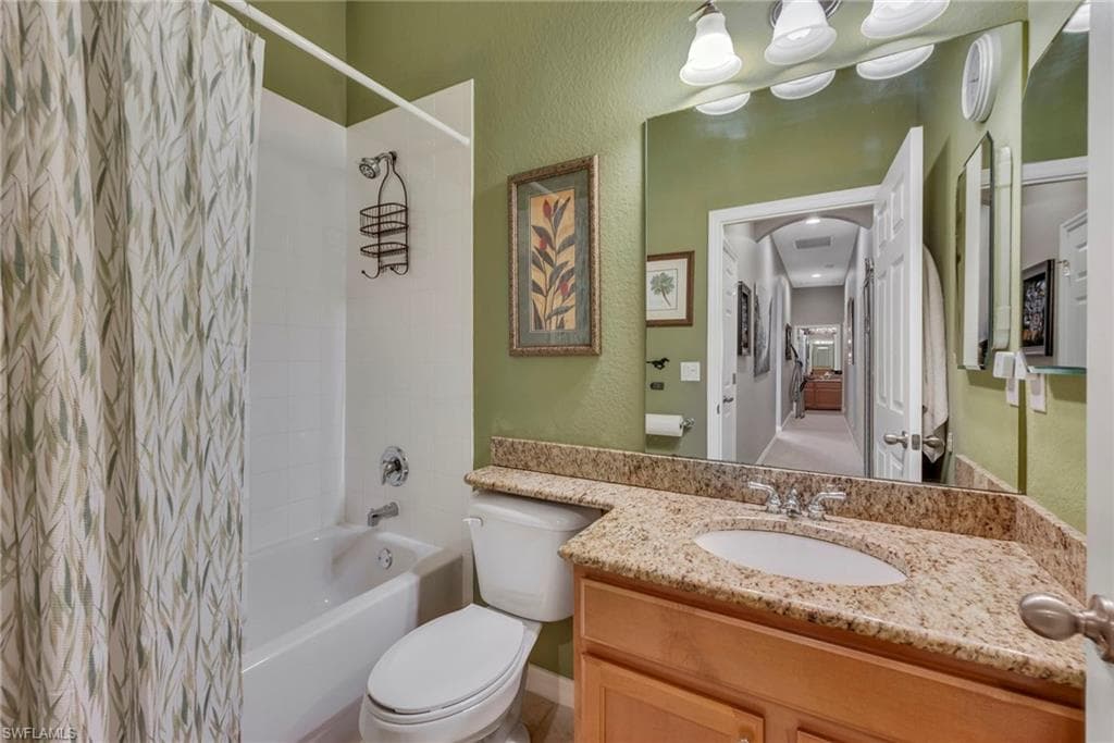 2111 Grove DR-11