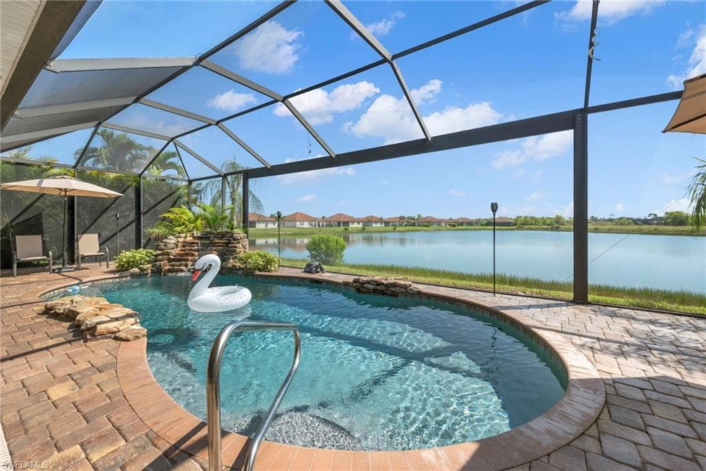 2111 Grove DR-2