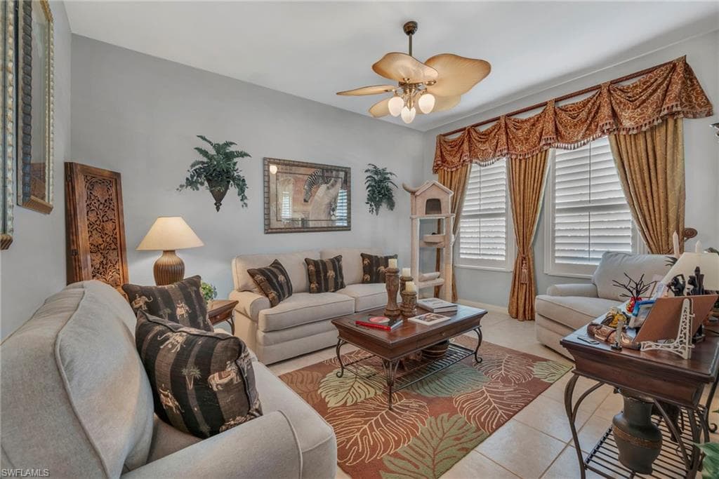 2111 Grove DR-4