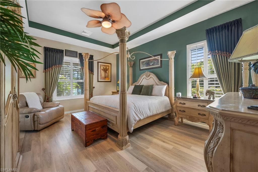 2111 Grove DR-8