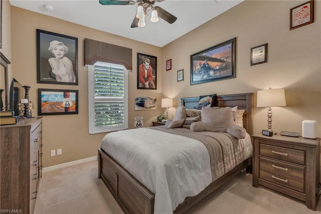 2111 Grove DR-10