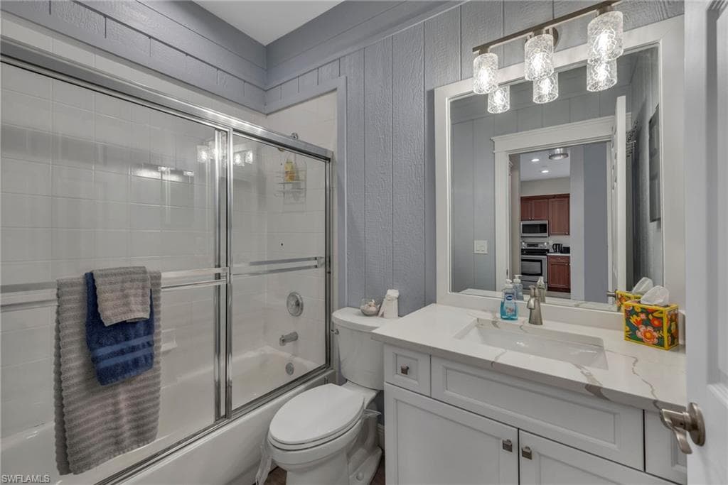 2219 Carnaby CT-15