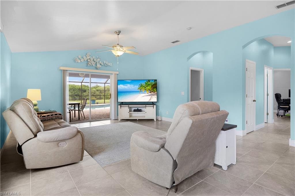15633 Beachcomber AVE-6