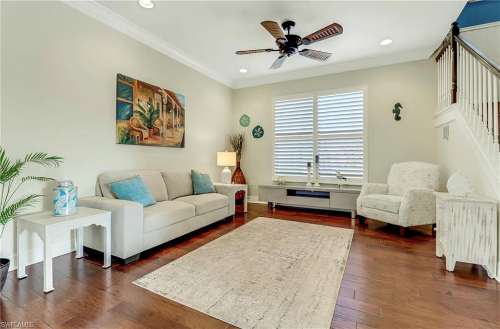 3402 Tigris LN-8