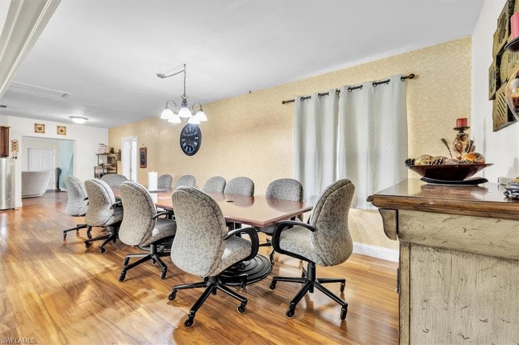 1655 Daniels DR-11