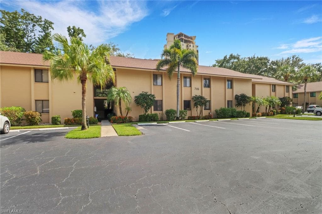 7115 Lakeridge CT 110-1