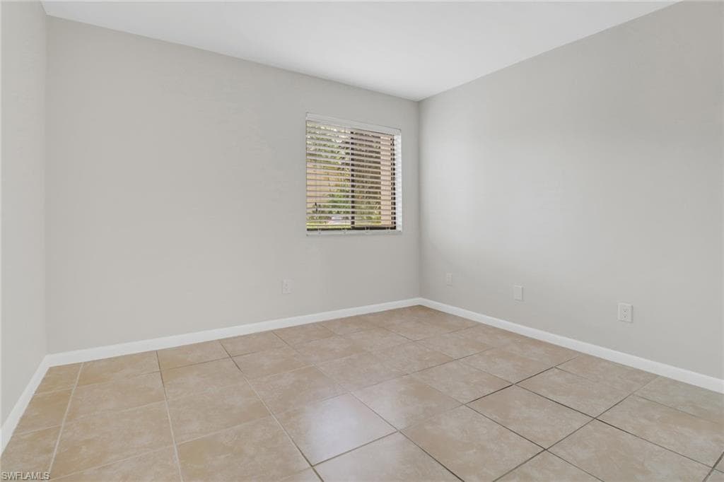 7115 Lakeridge CT 110-19