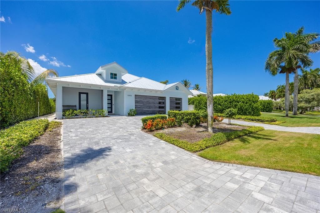 1232 Royal Palm DR-1