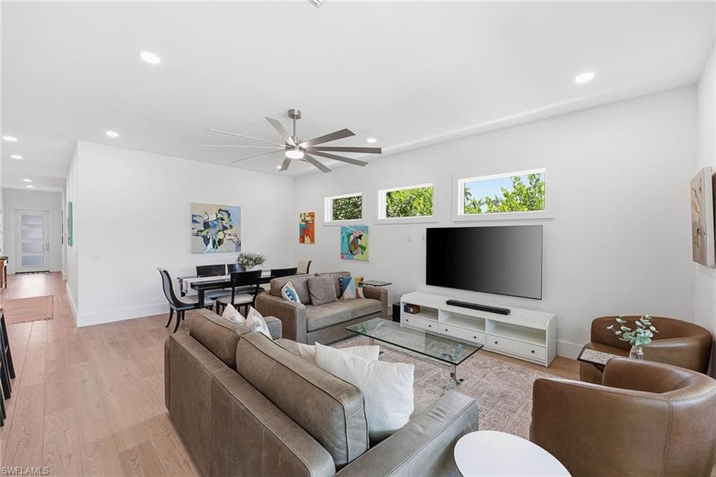 1232 Royal Palm DR-6