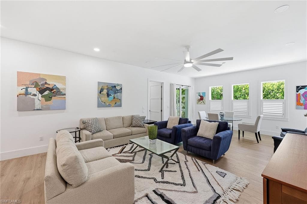 1232 Royal Palm DR-19