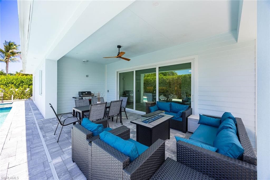 1232 Royal Palm DR-34