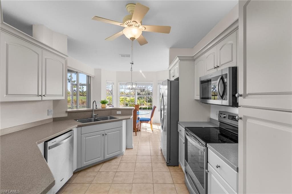 20301 Calice CT 2002-6