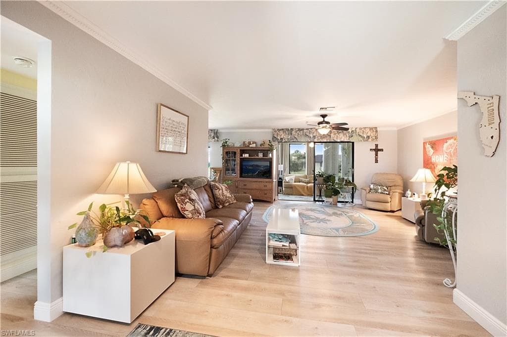 104 Brittany CT-18