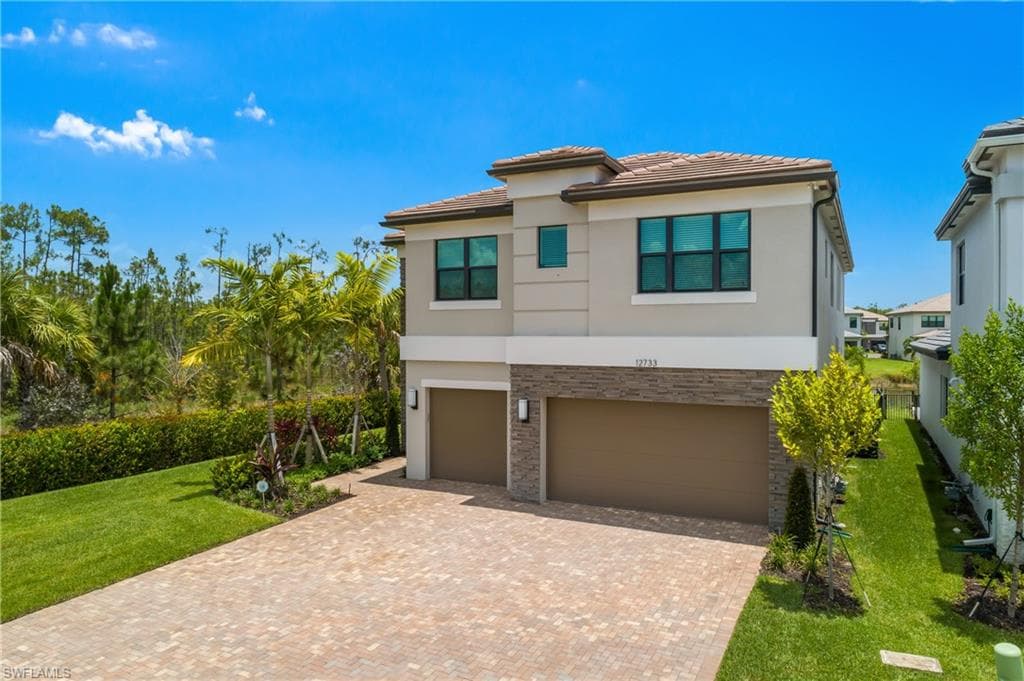 12733 Caballo CT-1