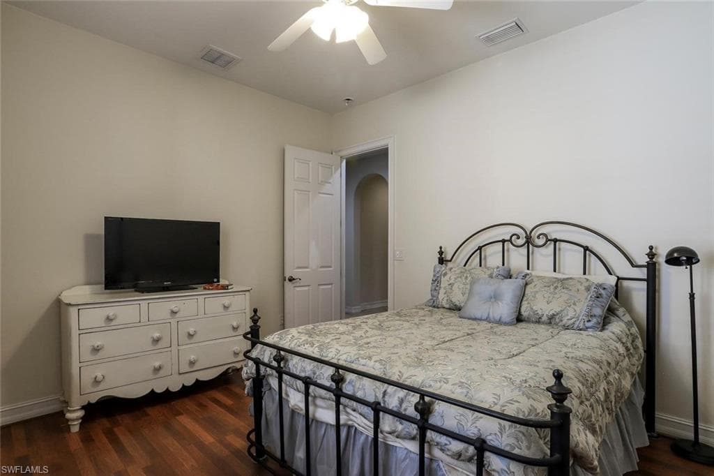 3155 Santorini CT-15