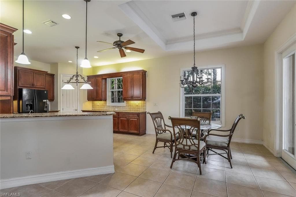 3155 Santorini CT-7