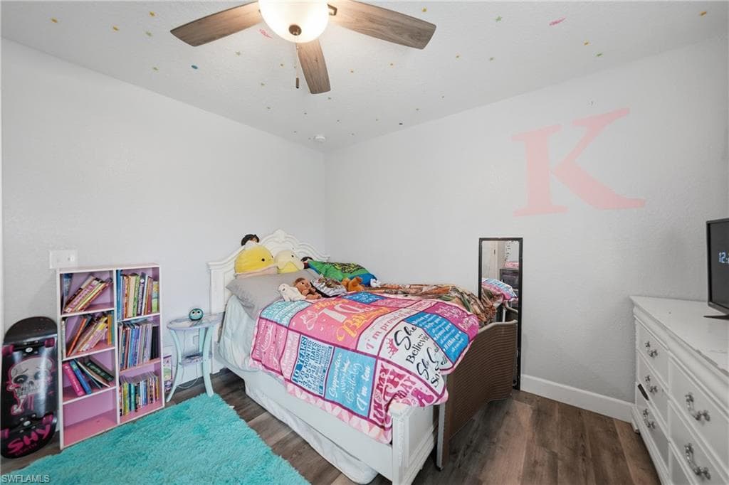 1601 SE Sheila DR-18