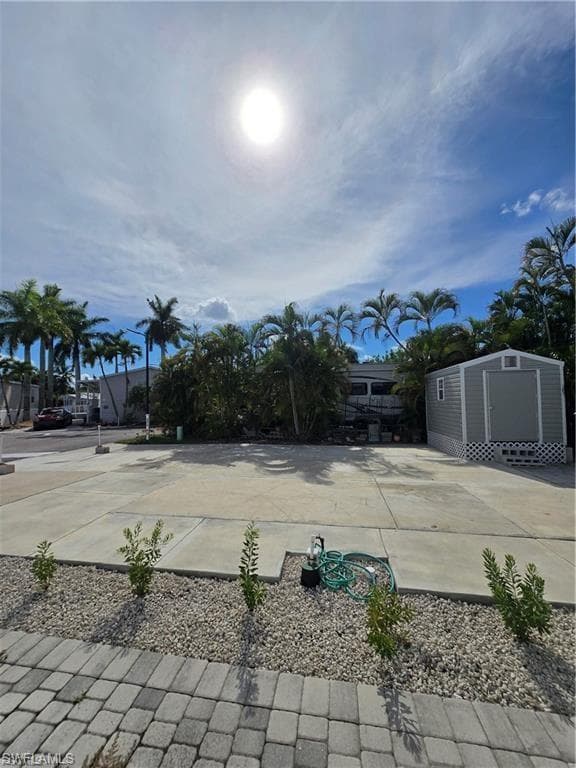 5650 Red Bird LN-6