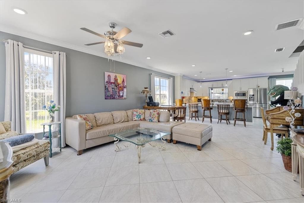 13870 Silver Lake CT-27