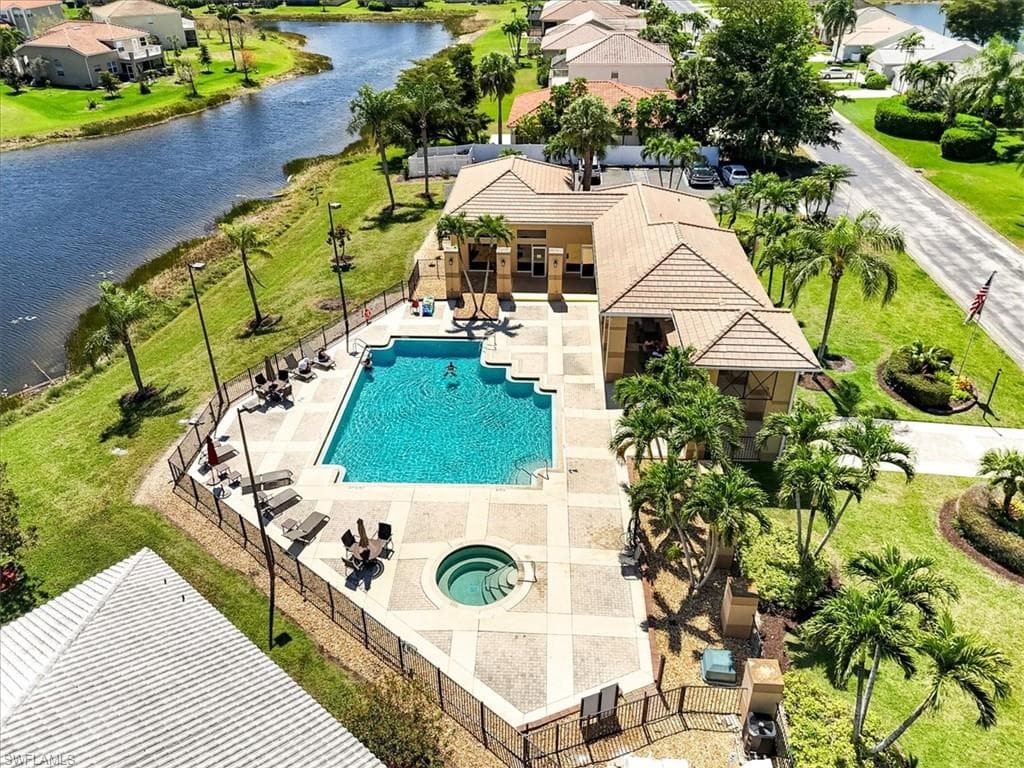 13870 Silver Lake CT-3