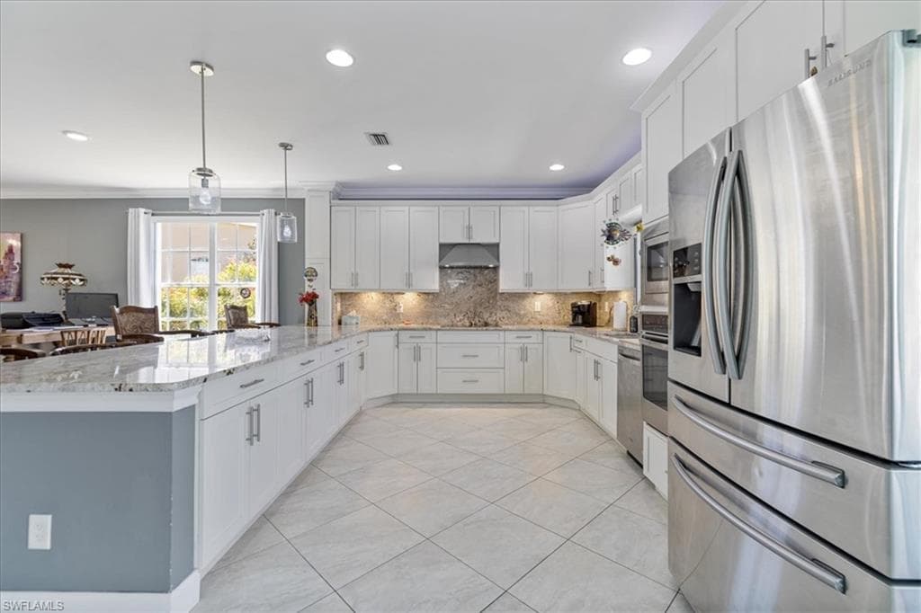 13870 Silver Lake CT-24