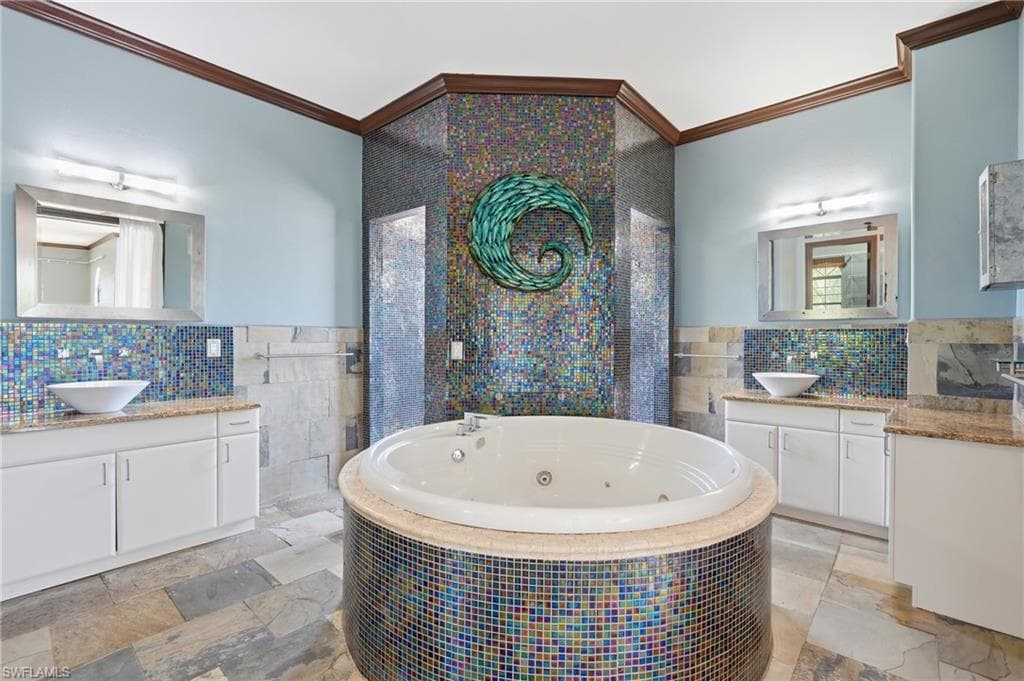 1358 Hopedale DR-28