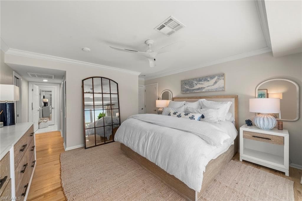1048 Kings Crown DR-27