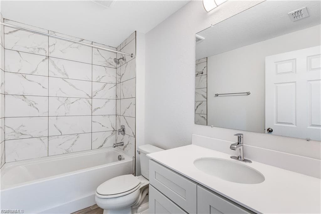 1242 Echard ST E-8