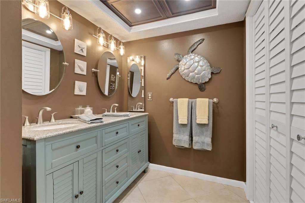 208 Cape Coral PKWY E 107-19