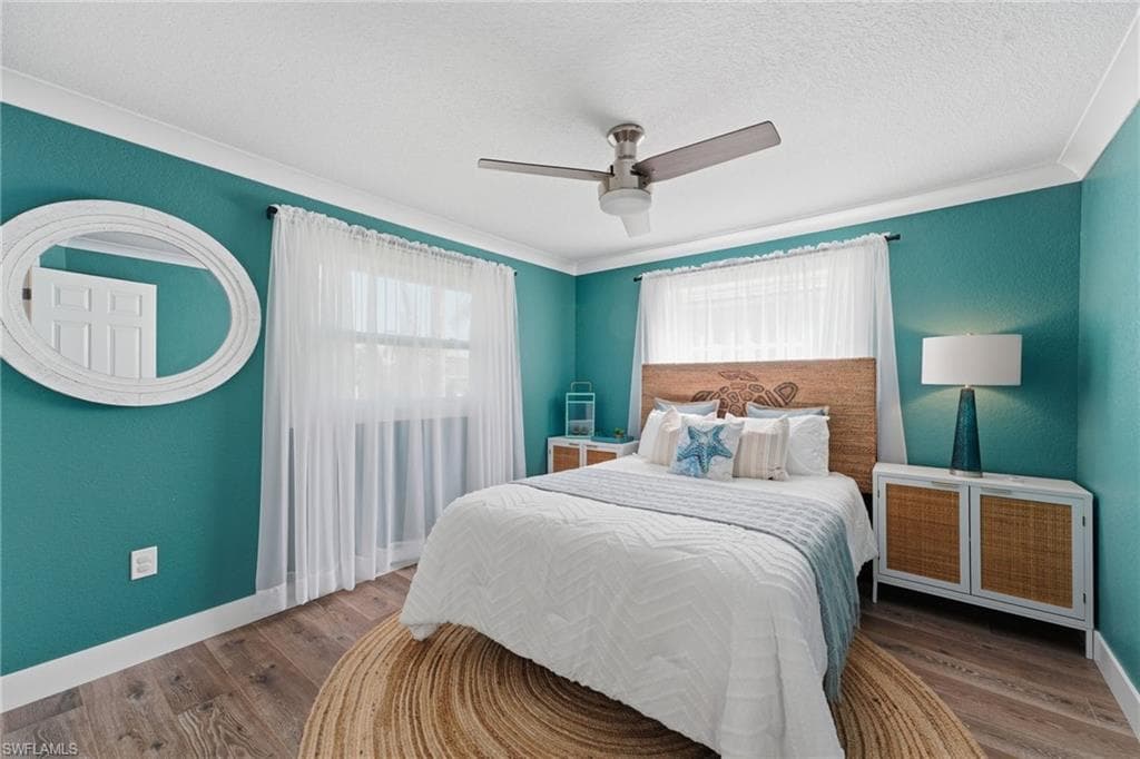 5400 Almar DR-20