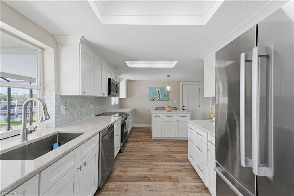 5400 Almar DR-10