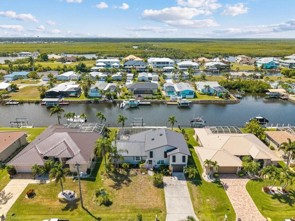 5400 Almar DR-33