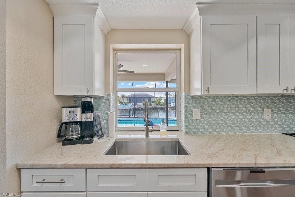 5400 Almar DR-15