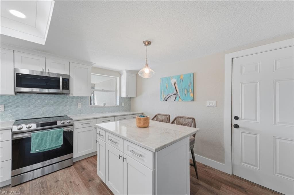 5400 Almar DR-11