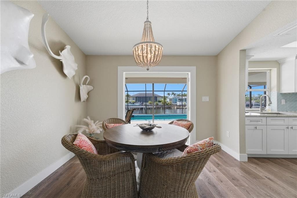 5400 Almar DR-8