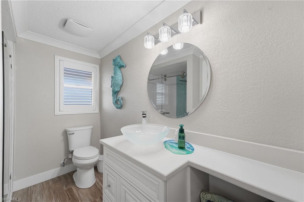 5400 Almar DR-21
