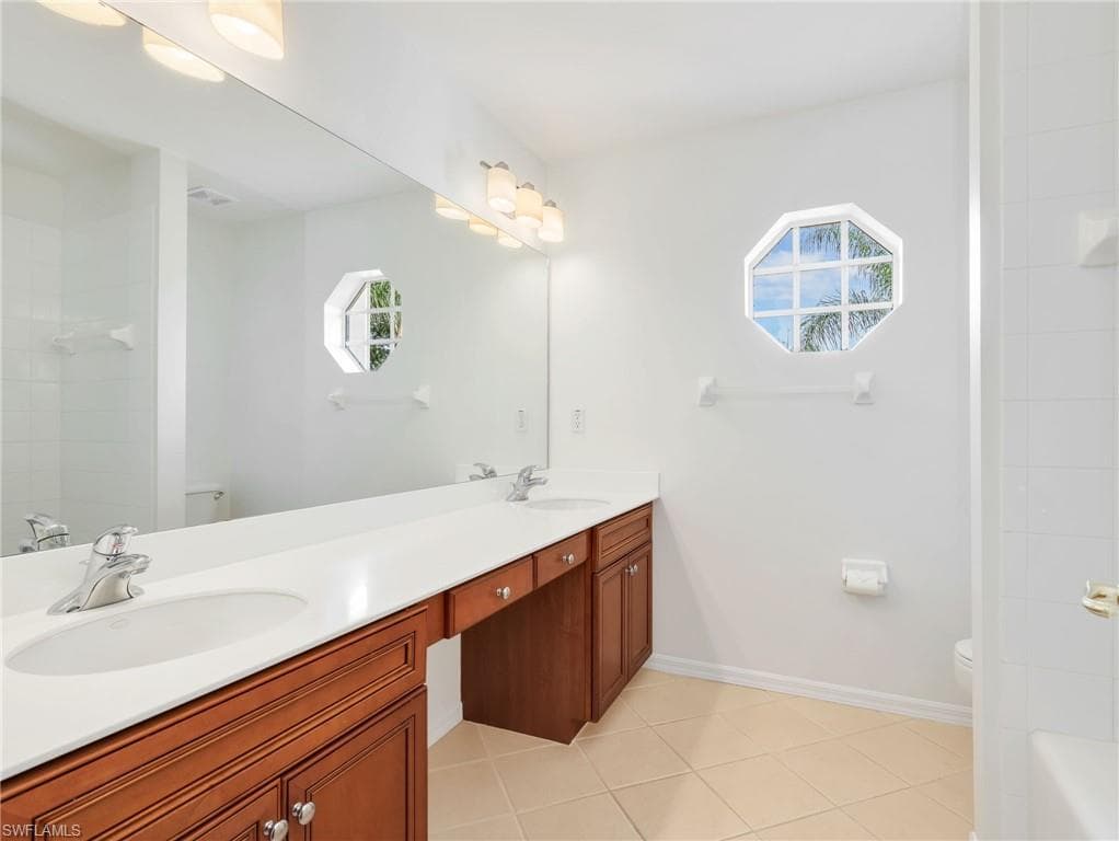 15092 Balmoral LOOP-23