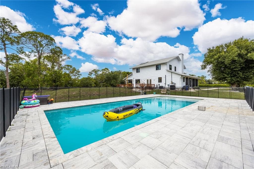 11790 Fox Hill RD-41