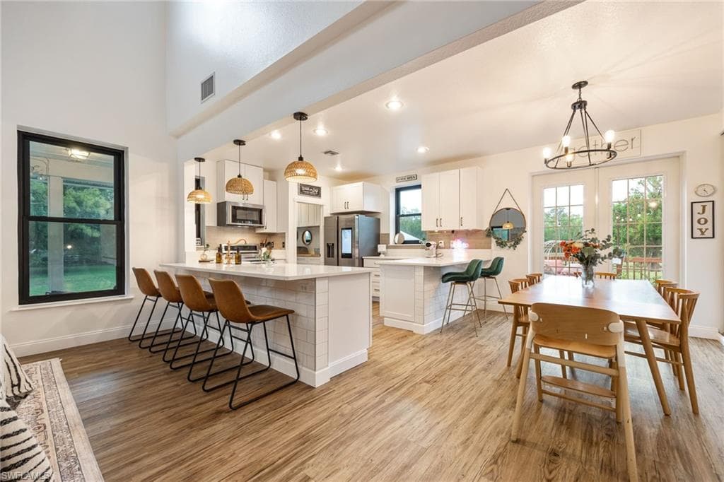 11790 Fox Hill RD-10