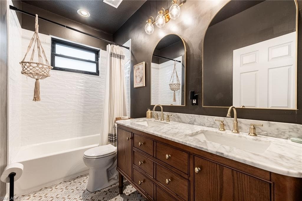 11790 Fox Hill RD-24