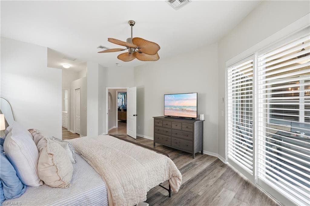 15081 Balmoral LOOP-21