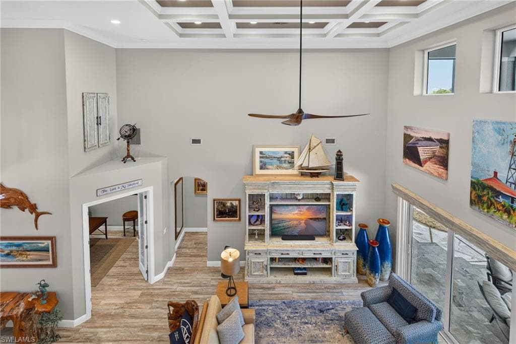 9066 Mockingbird DR-26