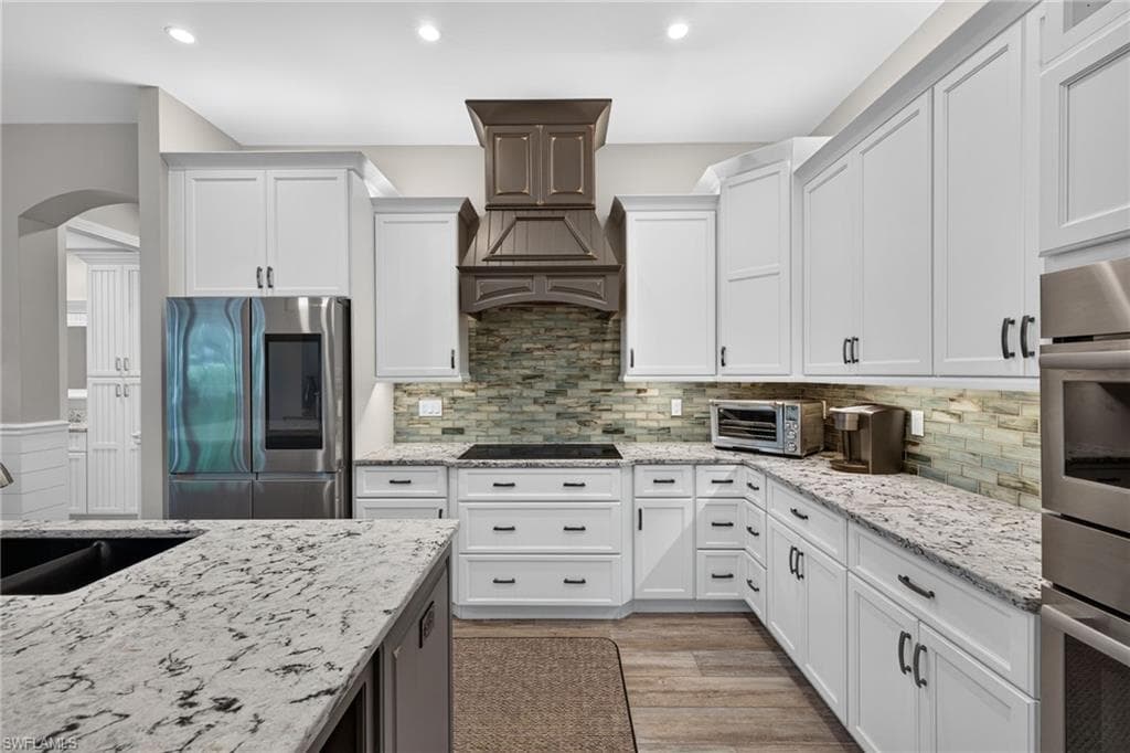 9066 Mockingbird DR-12